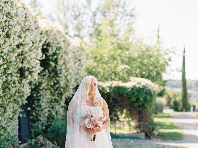 Robert and Isabelle's Wedding in Tuscany, Italy 8
