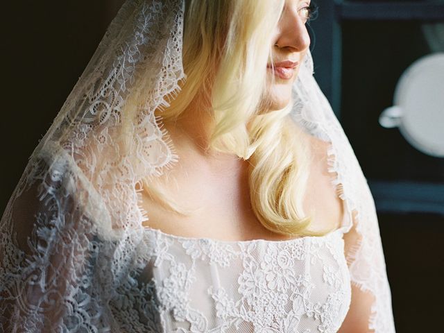 Robert and Isabelle's Wedding in Tuscany, Italy 12