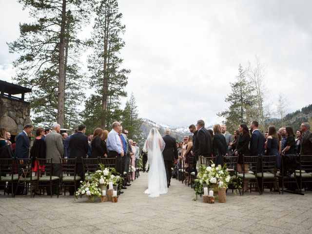 Mikael and Lauren&apos;s Wedding in Olympic Valley, California 35