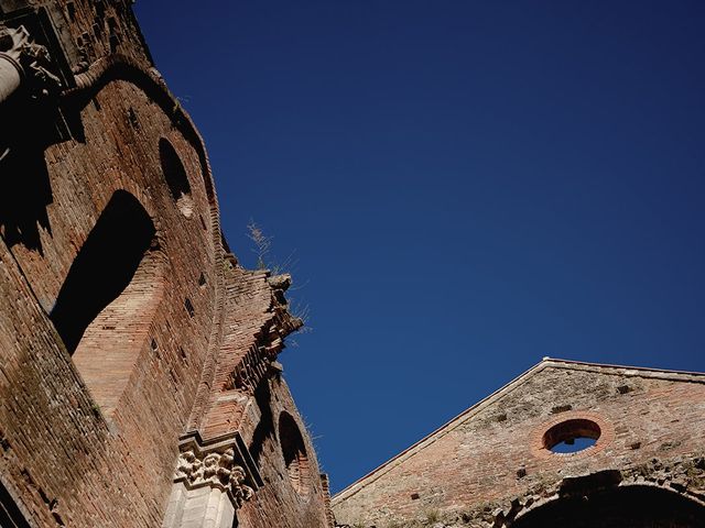 Thomas and Sophie&apos;s Wedding in Siena, Italy 14