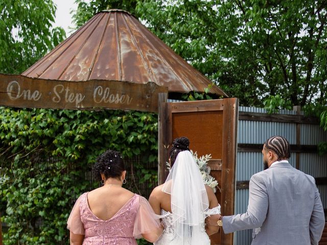 Leeza and Deketra's Wedding in Milwaukee, Wisconsin 16