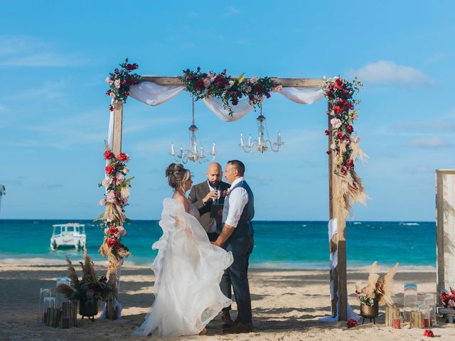 Brian and Heidi&apos;s Wedding in Punta Cana, Dominican Republic 18