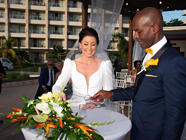 Barrie and Ashlee&apos;s Wedding in Gros Islet, St. Lucia 9