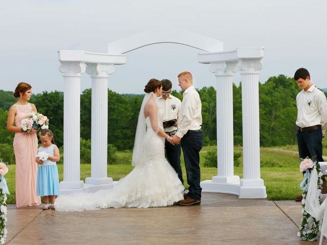 Megan and Willie&apos;s Wedding in Kenna, West Virginia 9
