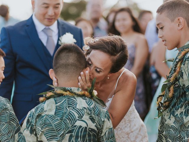 Kamalani and Derek&apos;s Wedding in Honolulu, Hawaii 13