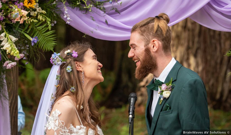 Beth and Jared's Wedding in Arcata, California