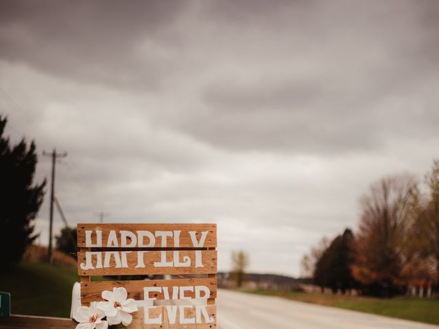 Ben and Hannahq&apos;s Wedding in Watertown, Wisconsin 7