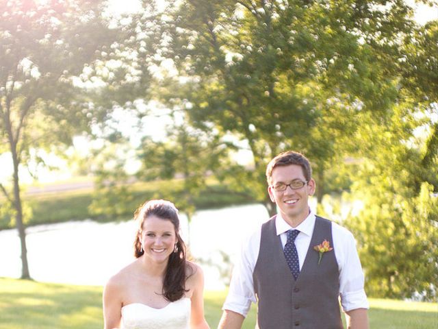 Emily and Adam&apos;s Wedding in Shelbyville, Tennessee 9