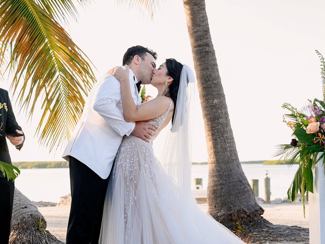 Francis and Julie&apos;s Wedding in Islamorada, Florida 44