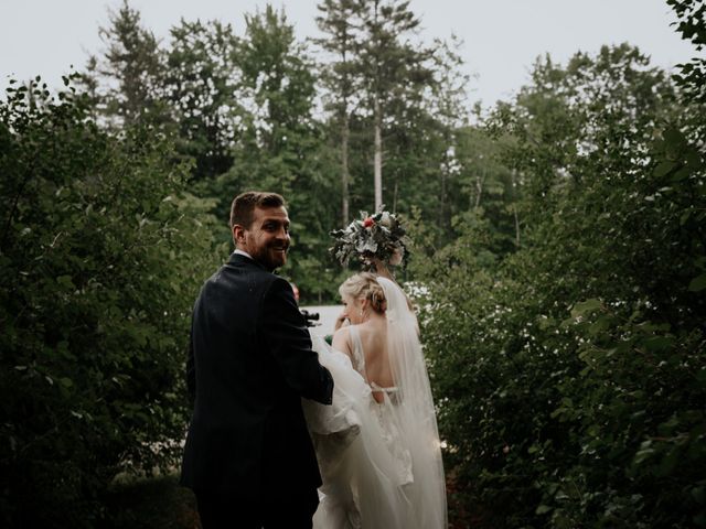 Garrett and Michelle&apos;s Wedding in Buxton, Maine 23