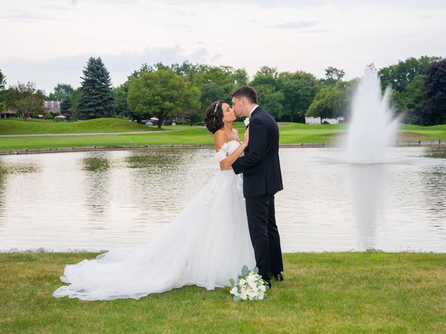 Matthew and Anna&apos;s Wedding in Macomb, Michigan 15