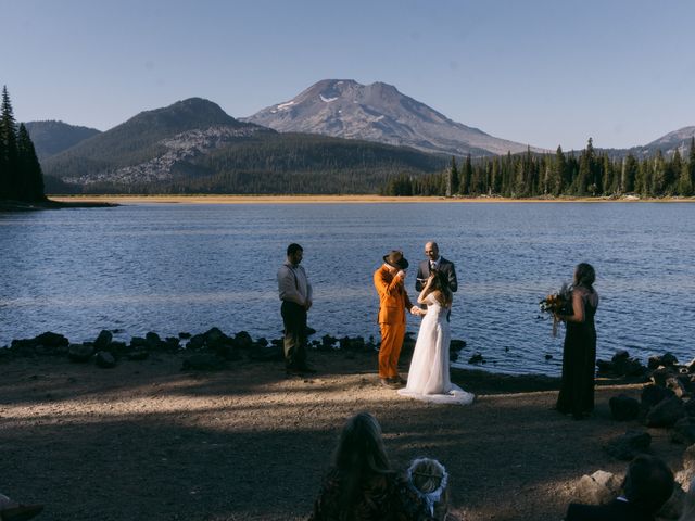 Chandler and Jennae&apos;s Wedding in Bend, Oregon 22