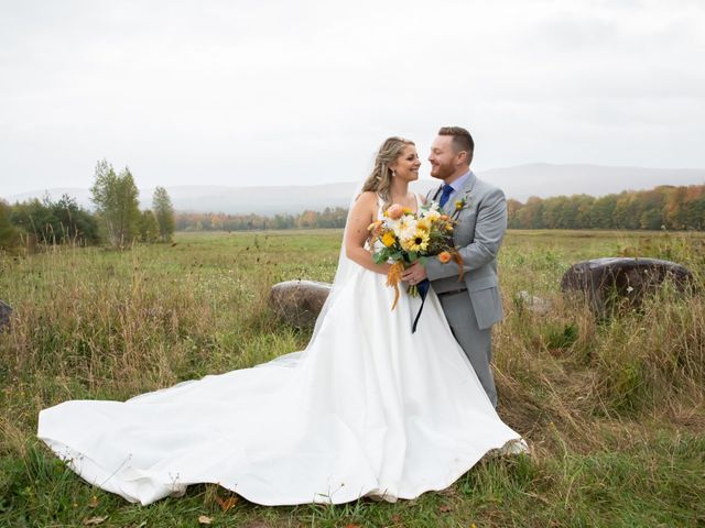 Stuart and Brittany&apos;s Wedding in Saranac Lake, New York 31
