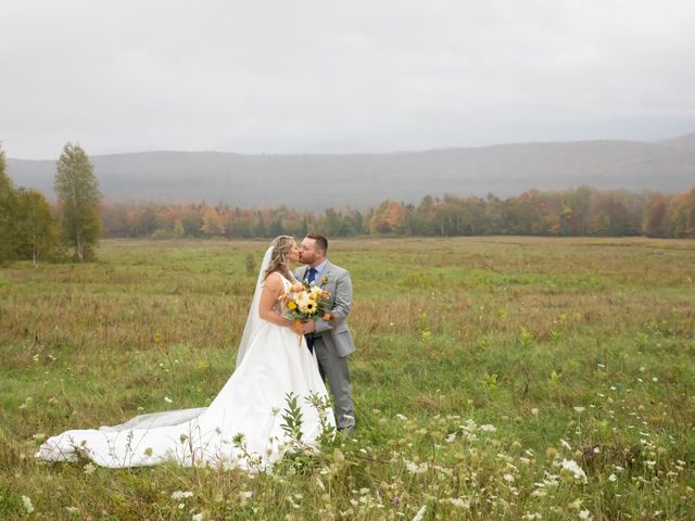 Stuart and Brittany&apos;s Wedding in Saranac Lake, New York 34