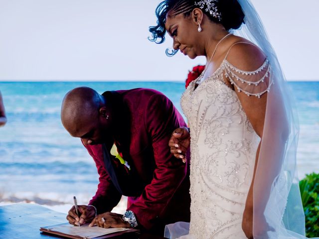 Willie and Tawanda&apos;s Wedding in Playa del Carmen, Mexico 138