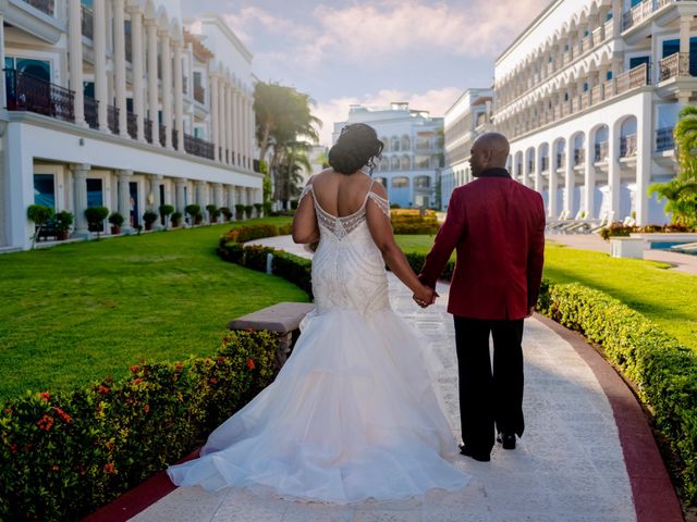 Willie and Tawanda&apos;s Wedding in Playa del Carmen, Mexico 158