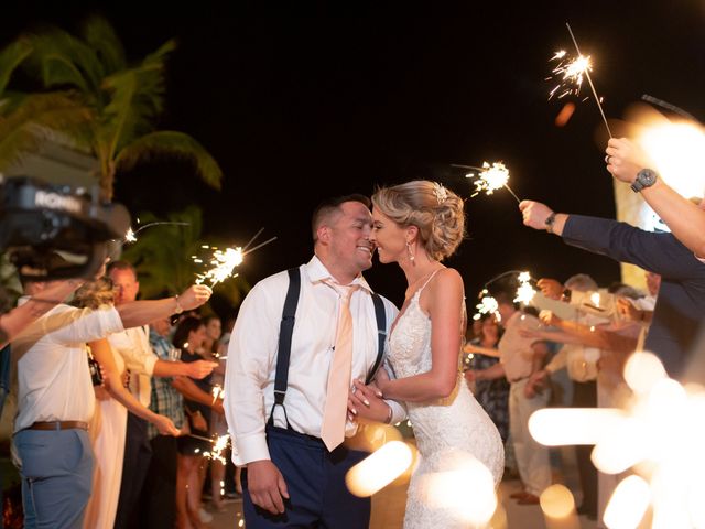 Richard and Heather&apos;s Wedding in Cancun, Mexico 4