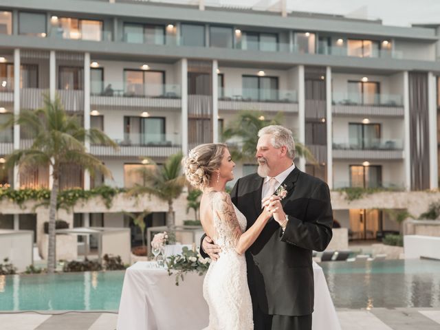 Richard and Heather&apos;s Wedding in Cancun, Mexico 17