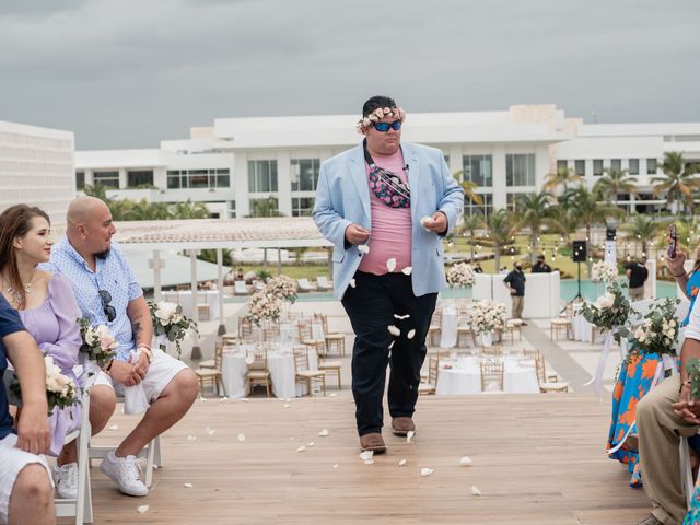 Richard and Heather&apos;s Wedding in Cancun, Mexico 74