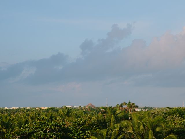 Ngan and Alex&apos;s Wedding in Cancun, Mexico 10