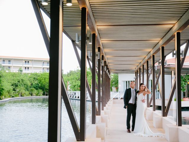 Ngan and Alex&apos;s Wedding in Cancun, Mexico 44