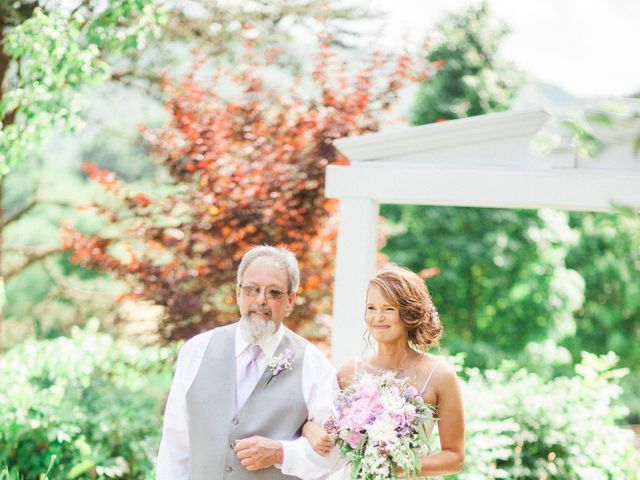 Casey and Alan&apos;s Wedding in Blue Ridge, Virginia 25