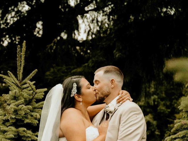 The wedding of Chelsie and Ian
