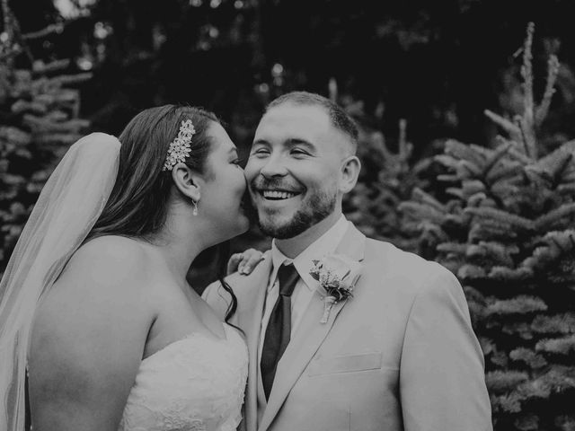 Ian and Chelsie&apos;s Wedding in Issaquah, Washington 16