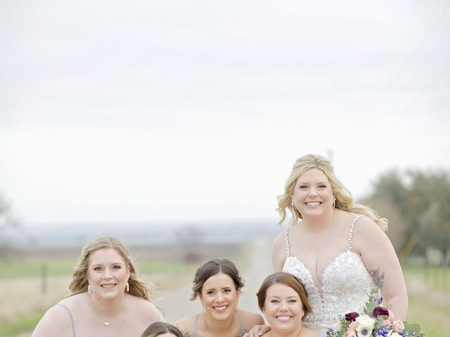 Cirilo and Sarah&apos;s Wedding in Thrall, Texas 27