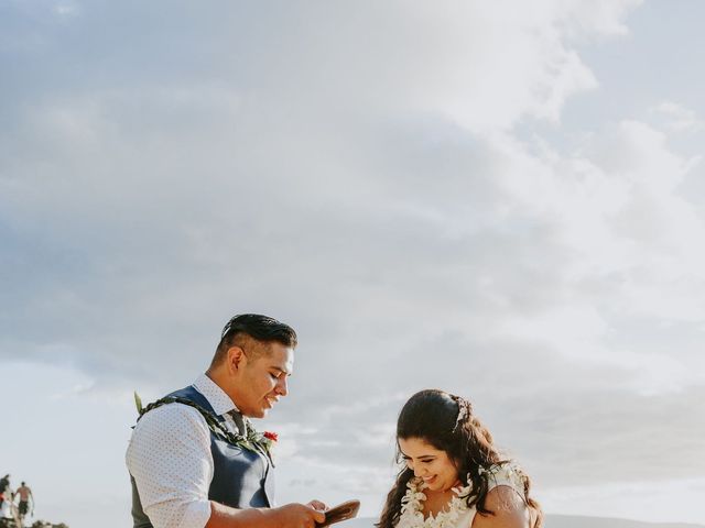 Anthony Villagomez and Fadila khalil&apos;s Wedding in Kihei, Hawaii 13