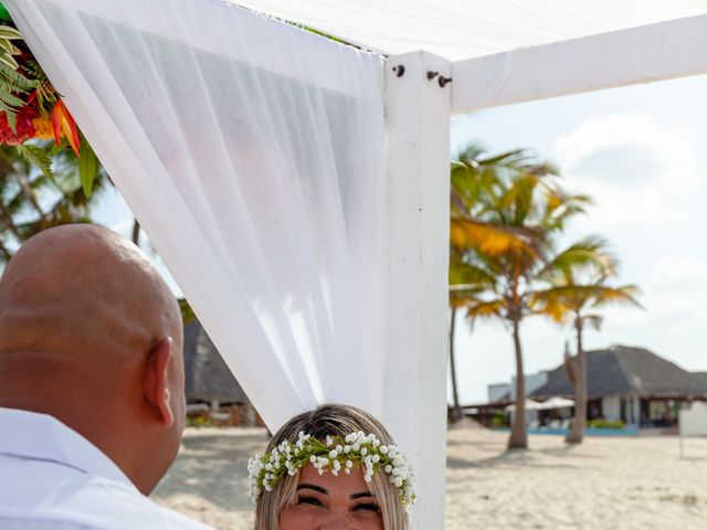 Rodrigo and Adriana&apos;s Wedding in Punta Cana, Dominican Republic 15