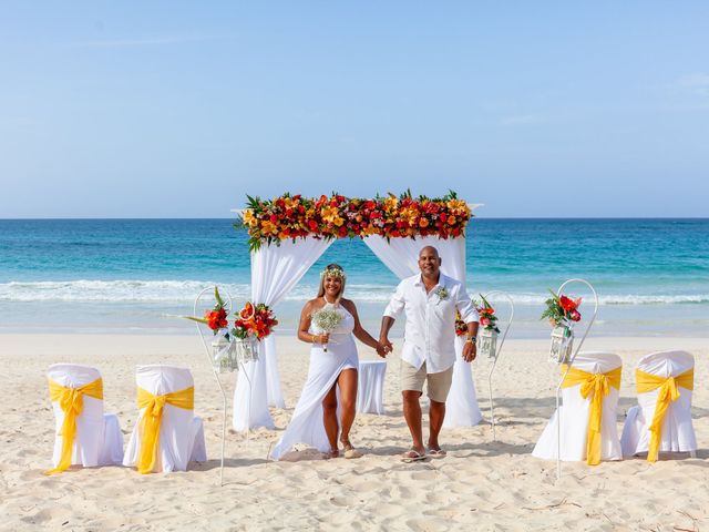 Rodrigo and Adriana&apos;s Wedding in Punta Cana, Dominican Republic 21