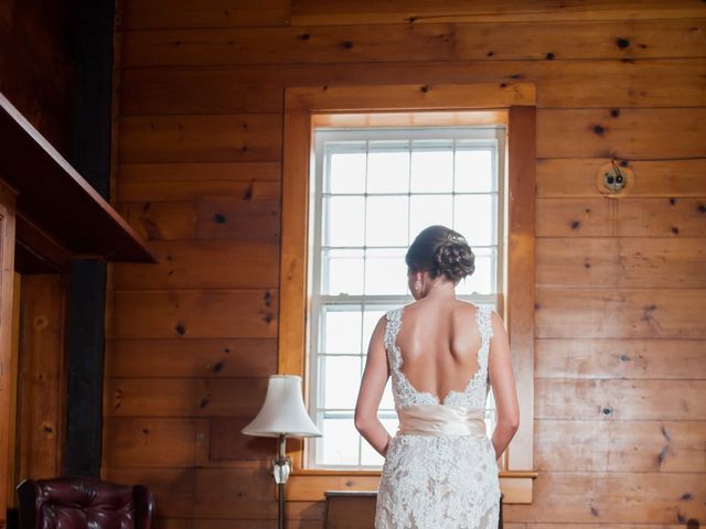 Charlotte and Ryan&apos;s Wedding in Ann Arbor, Michigan 4