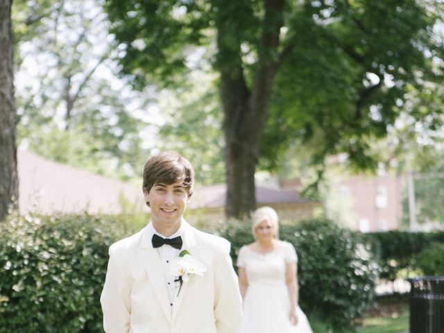 Kristen and Adam&apos;s Wedding in Tuscaloosa, Alabama 7
