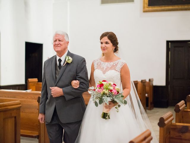 Emmie and Jesse&apos;s Wedding in Charleston, South Carolina 11