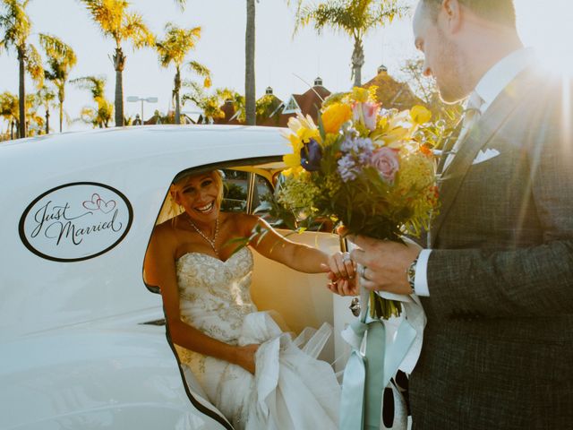 Stephen and Carrie&apos;s Wedding in Coronado, California 18