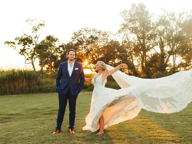 Alex and Ashley&apos;s Wedding in Kill Devil Hills, North Carolina 2