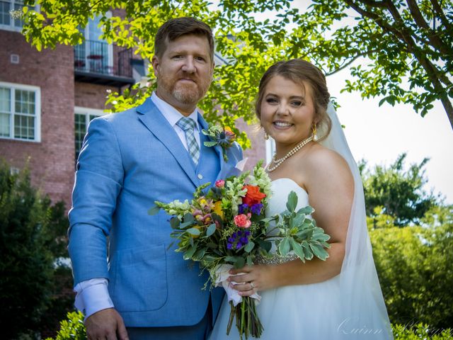 Kellen and Alex&apos;s Wedding in Williamsburg, Virginia 19