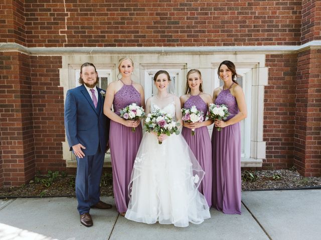 Dan and Joslyn&apos;s Wedding in Omaha, Nebraska 15