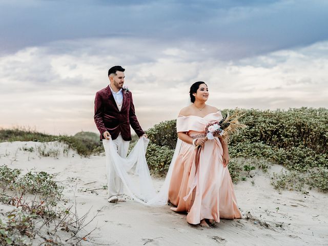 Ana and Josh&apos;s Wedding in South Padre Island, Texas 11
