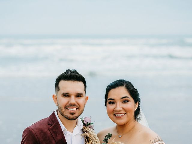 Ana and Josh&apos;s Wedding in South Padre Island, Texas 14