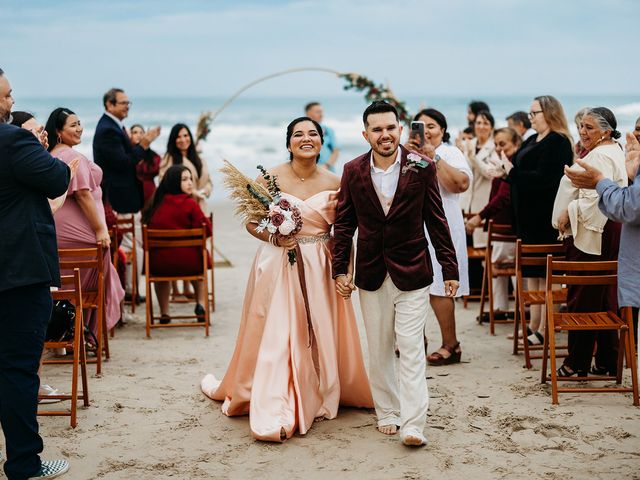 Ana and Josh&apos;s Wedding in South Padre Island, Texas 16