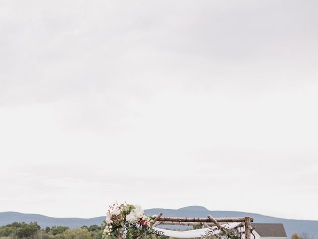 Alex and Kelly&apos;s Wedding in Saugerties, New York 27