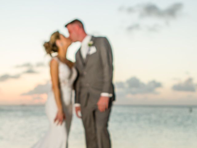 Ryan and Ashley&apos;s Wedding in Oranjestad, Aruba 9