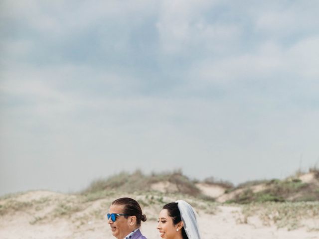 Benjamin and Patssy&apos;s Wedding in South Padre Island, Texas 16