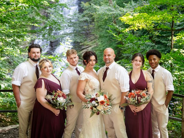 Stephanie and Dan's Wedding in Manlius, New York 23