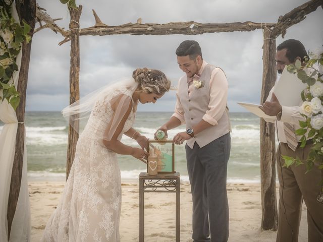Daniel and Abby&apos;s Wedding in Panama City Beach, Florida 12