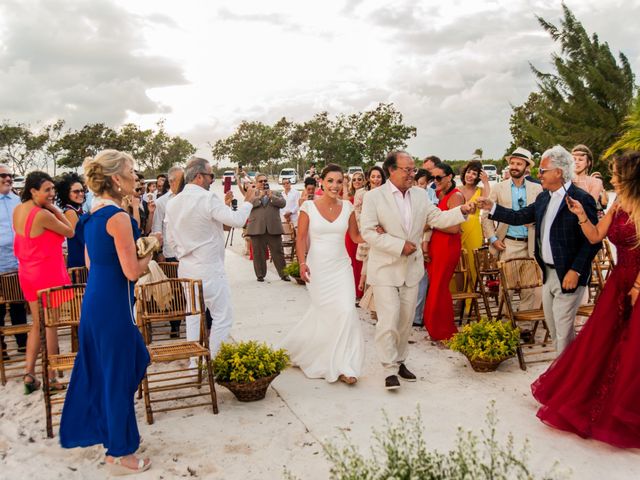 Isaac and Lorena&apos;s Wedding in Santo Domingo, Dominican Republic 19