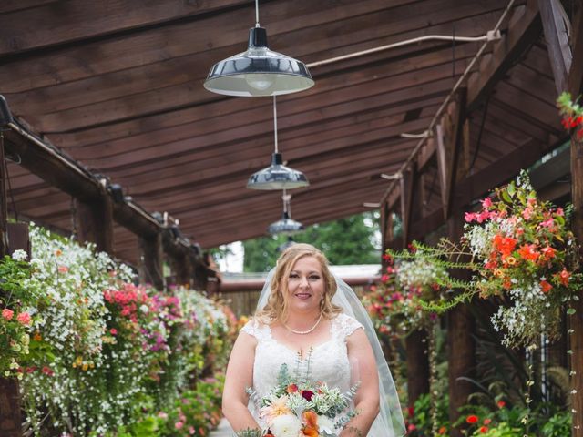 Hayley and Ken&apos;s Wedding in Poulsbo, Washington 7