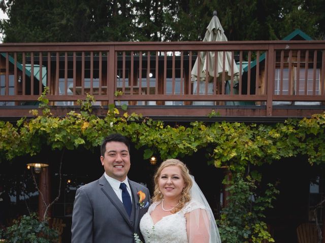 Hayley and Ken&apos;s Wedding in Poulsbo, Washington 31